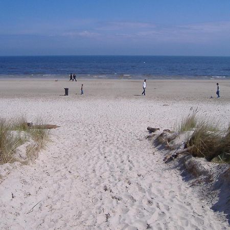 Reetdachhaus Direkt Am Meer Fuer 6 Personen!! Karlshagen Kültér fotó